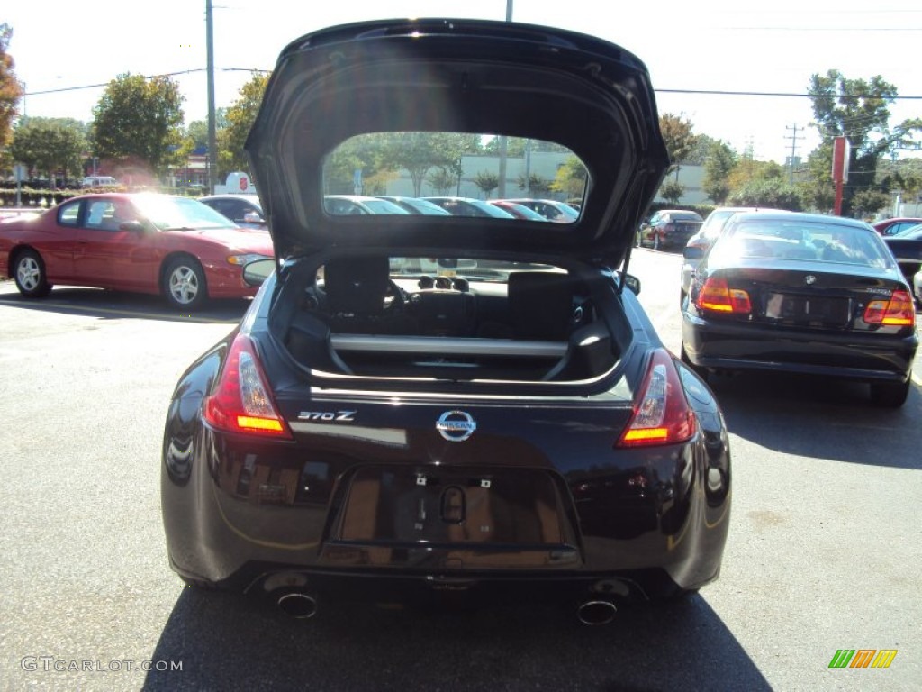 2010 370Z Touring Coupe - Black Cherry / Black Leather photo #23