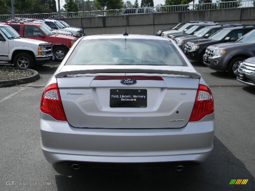 2011 Fusion SE V6 - Ingot Silver Metallic / Charcoal Black photo #4