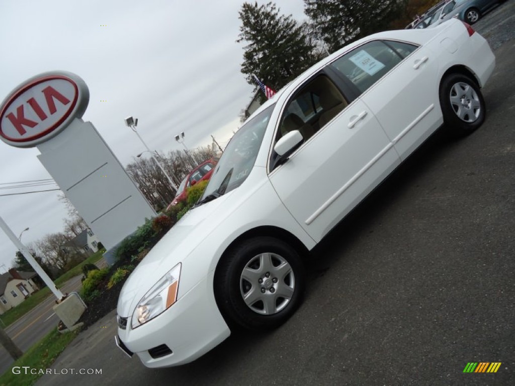 2006 Accord LX Sedan - Taffeta White / Ivory photo #1