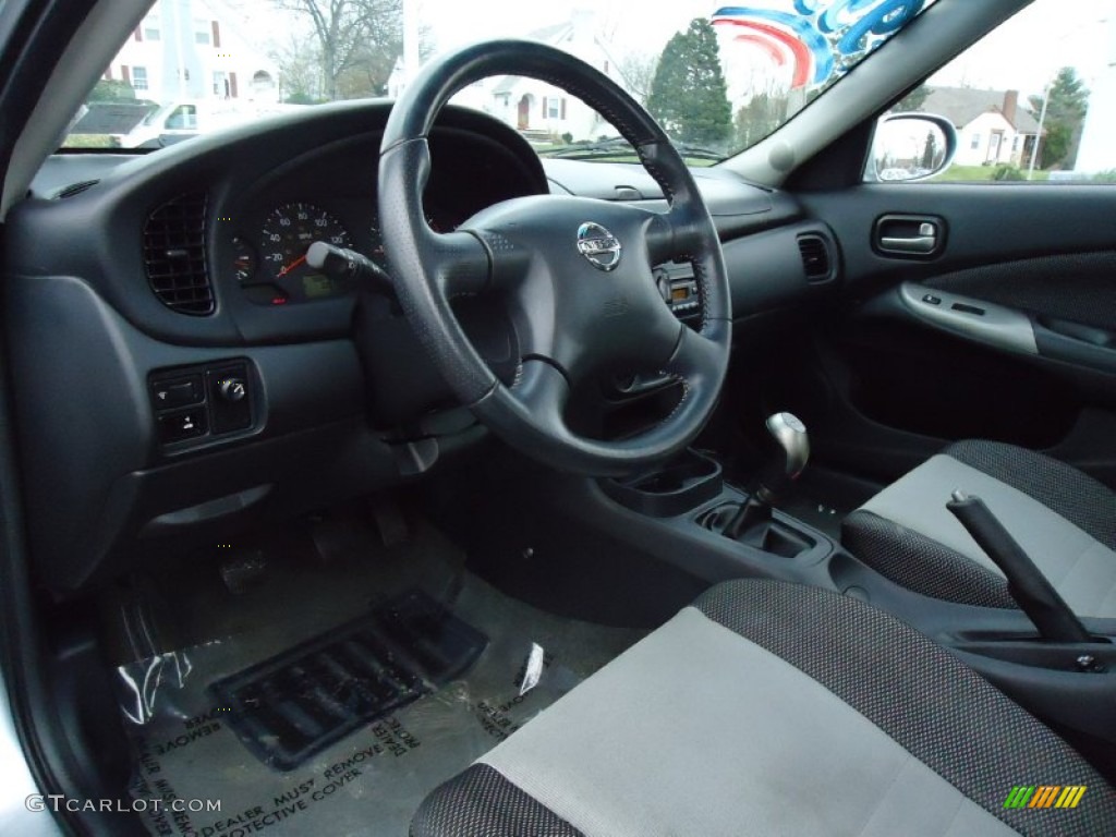 2004 Nissan Sentra Se R Spec V Interior Photo 57888892