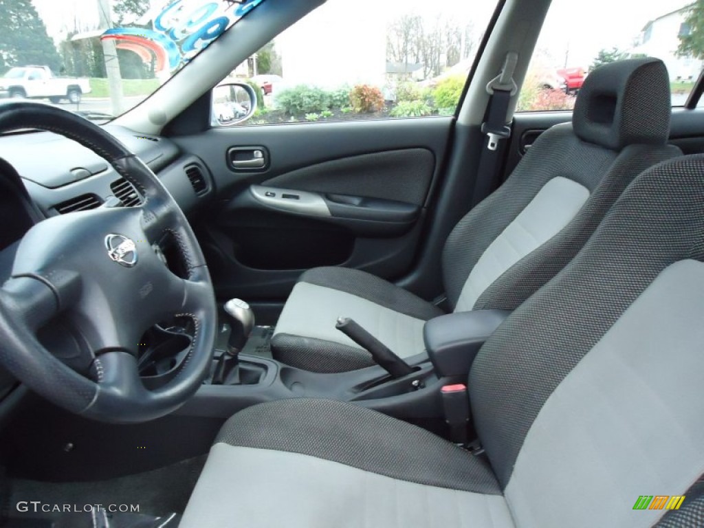 Se R Black Silver Interior 2004 Nissan Sentra Se R Spec V