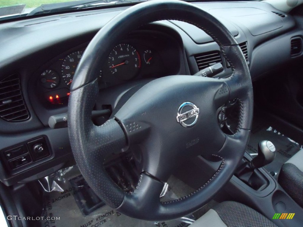 2004 Nissan Sentra SE-R Spec V SE-R Black/Silver Steering Wheel Photo #57888943