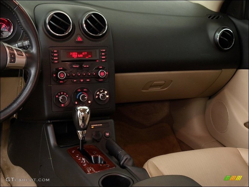 2006 G6 GT Sedan - Ivory White / Light Taupe photo #11