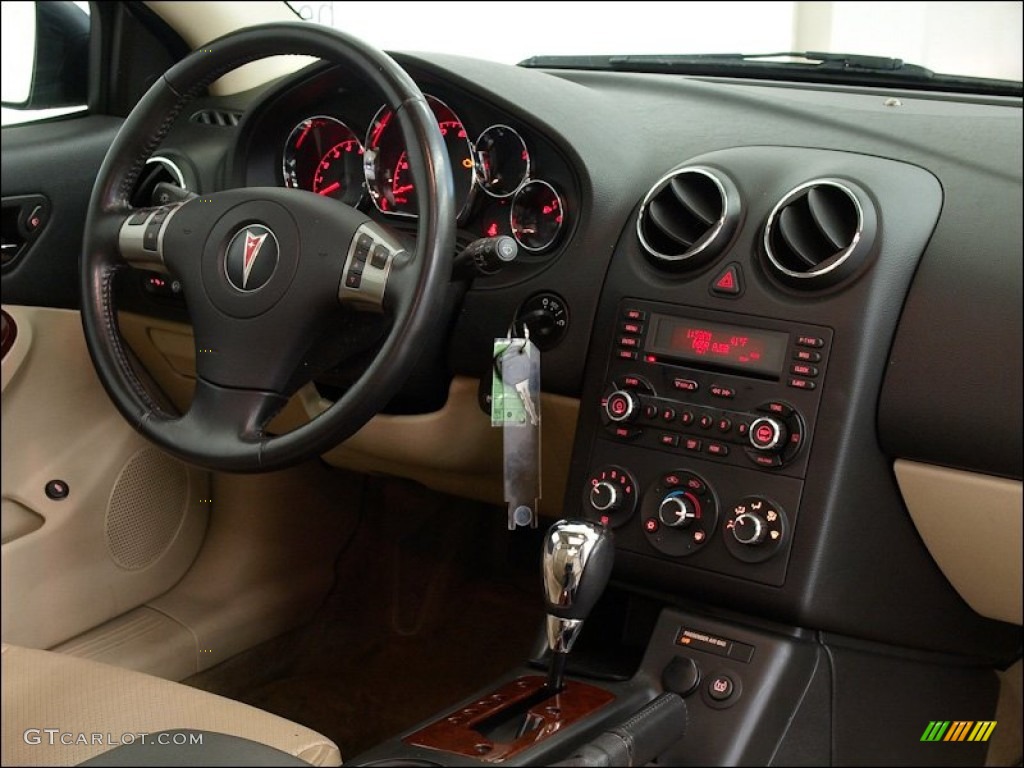 2006 G6 GT Sedan - Ivory White / Light Taupe photo #13