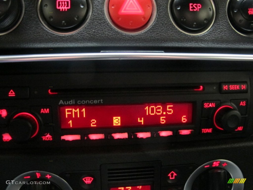 2002 Audi TT 1.8T quattro Roadster Audio System Photo #57891553