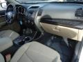 2011 Snow White Pearl Kia Sorento LX V6 AWD  photo #18