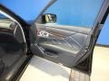 Black Obsidian - M 37 S Sedan Photo No. 25