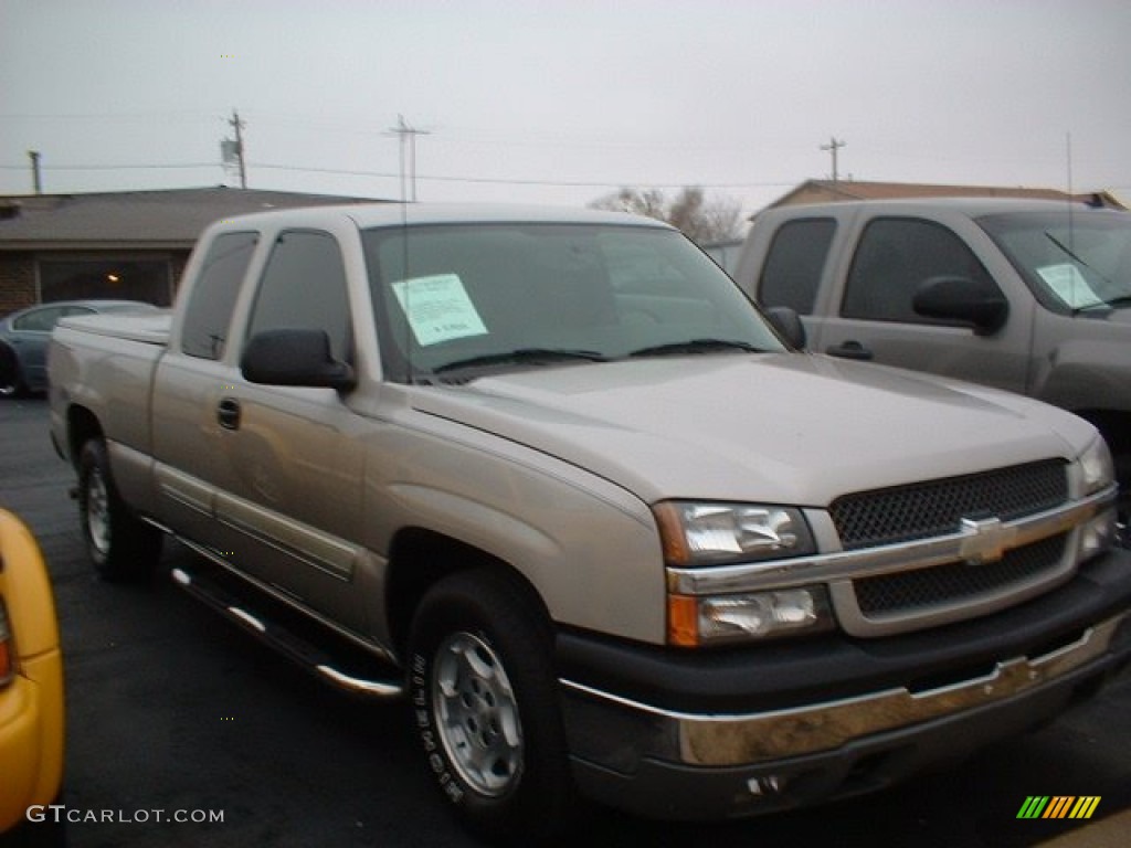 2004 Silverado 1500 LS Extended Cab - Silver Birch Metallic / Dark Charcoal photo #3