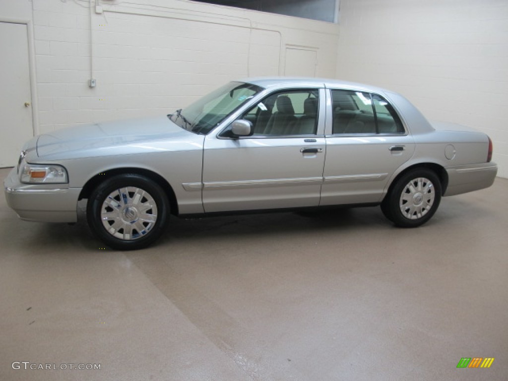 2008 Grand Marquis GS - Silver Birch Metallic / Charcoal Black photo #5