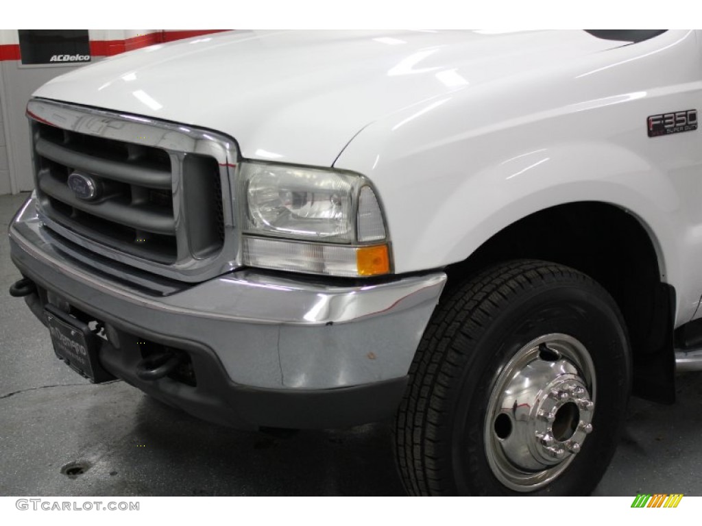 2002 F350 Super Duty XLT SuperCab 4x4 Dually - Oxford White / Medium Flint photo #13