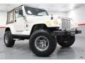 Stone White - Wrangler Sahara 4x4 Photo No. 2