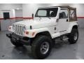 2000 Stone White Jeep Wrangler Sahara 4x4  photo #15