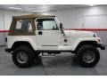 Stone White - Wrangler Sahara 4x4 Photo No. 34