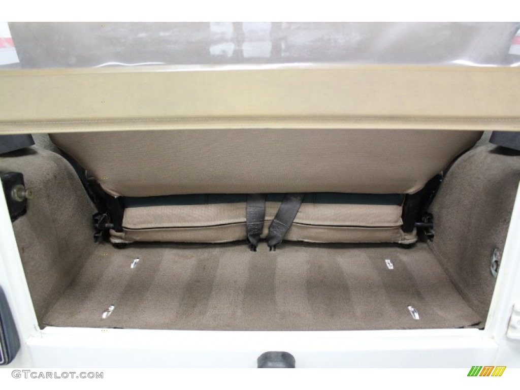 2000 Wrangler Sahara 4x4 - Stone White / Camel/Dark Green photo #59