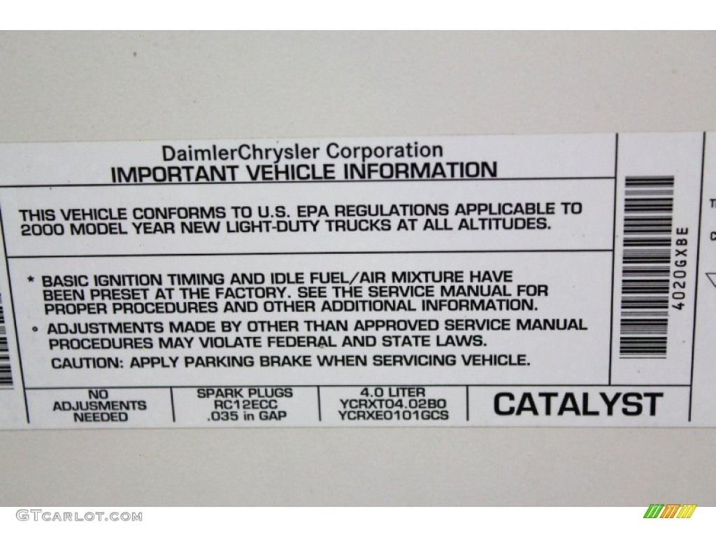 2000 Wrangler Sahara 4x4 - Stone White / Camel/Dark Green photo #78