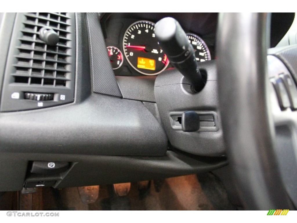 2004 Cadillac CTS -V Series Controls Photo #57902430