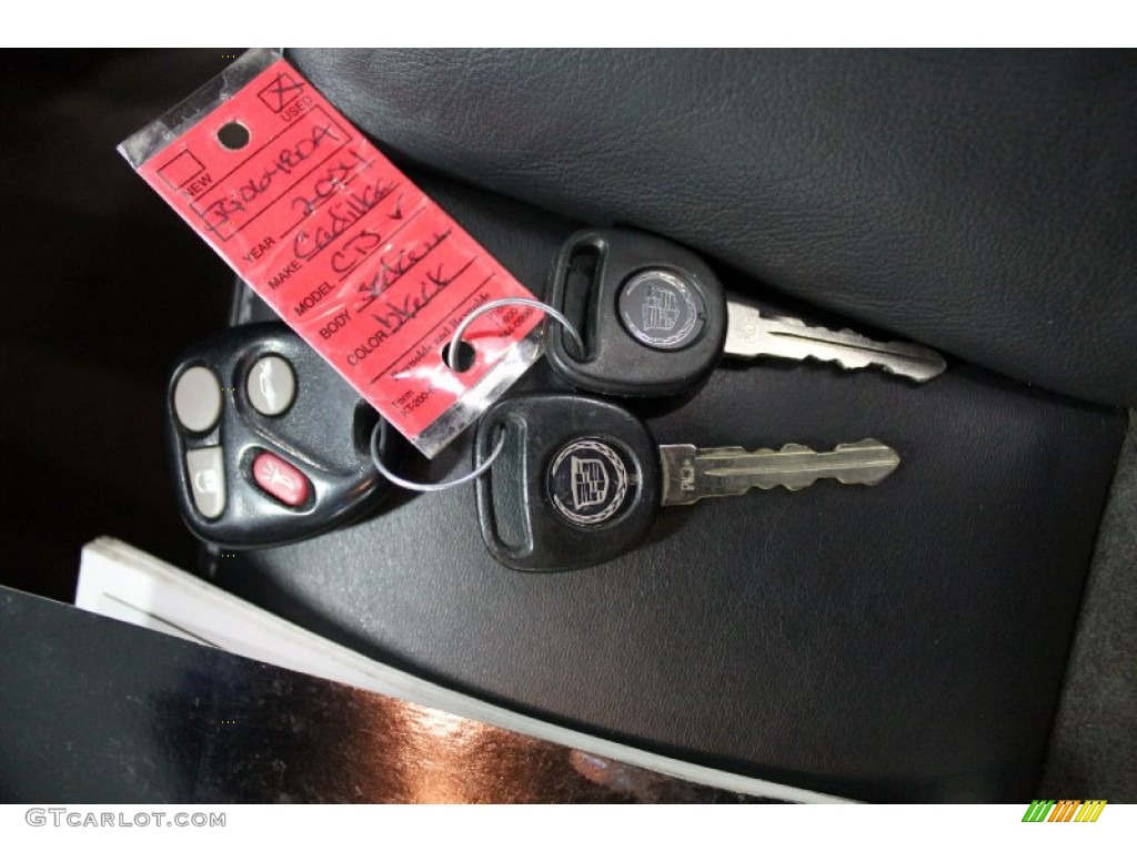 2004 Cadillac CTS -V Series Keys Photos