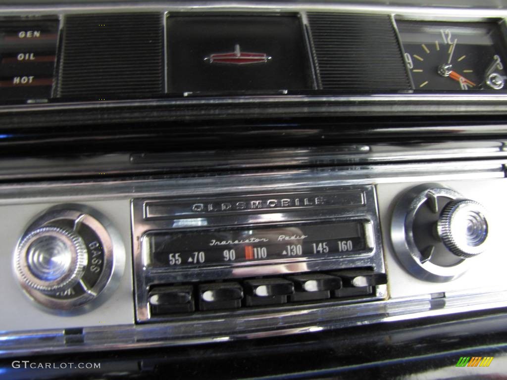 1964 Oldsmobile Ninety Eight Convertible Audio System Photo #57903910