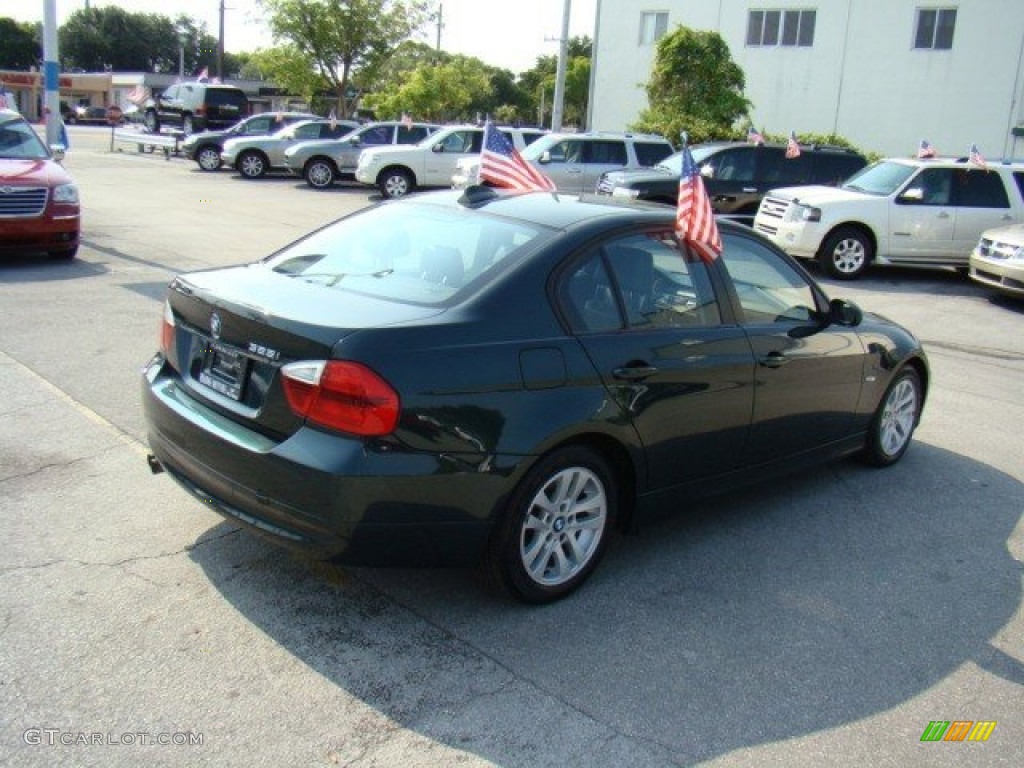 2006 3 Series 325i Sedan - Deep Green Metallic / Black photo #5