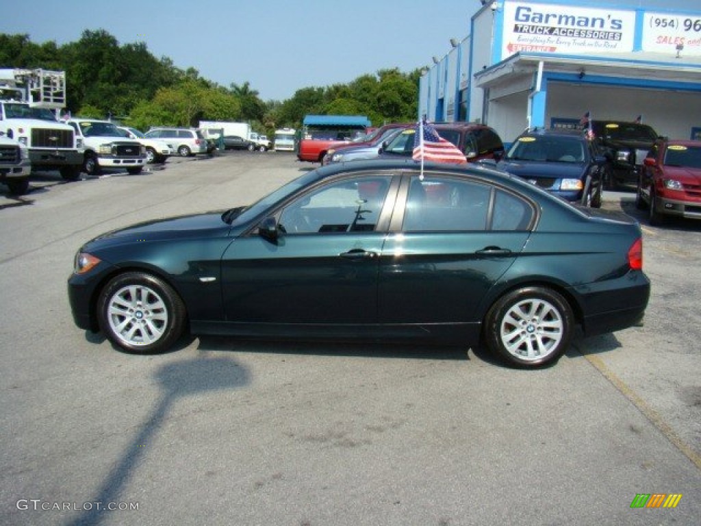 2006 3 Series 325i Sedan - Deep Green Metallic / Black photo #8