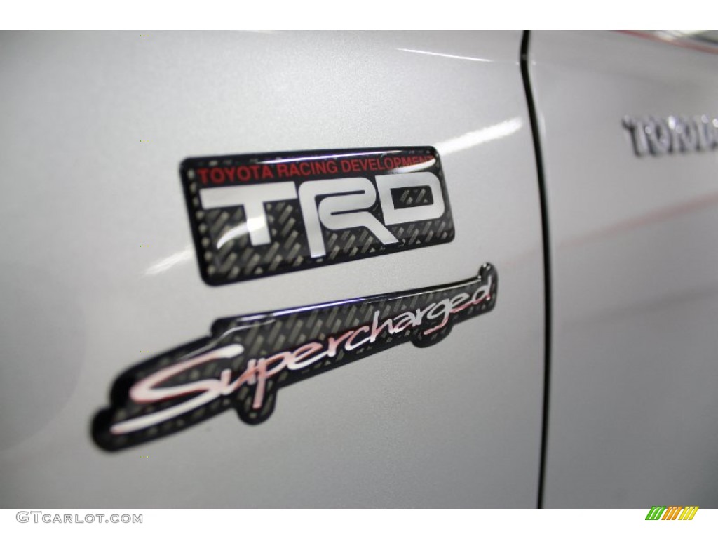 2002 Toyota Tacoma V6 TRD Xtracab 4x4 Marks and Logos Photo #57906367