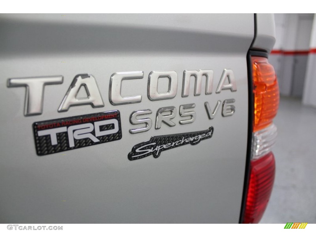 2002 Toyota Tacoma V6 TRD Xtracab 4x4 Marks and Logos Photo #57906382