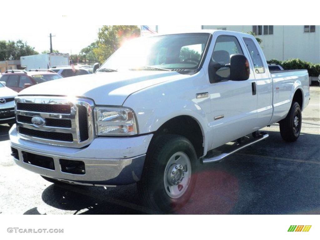 2006 F250 Super Duty XLT SuperCab 4x4 - Oxford White / Medium Flint photo #1