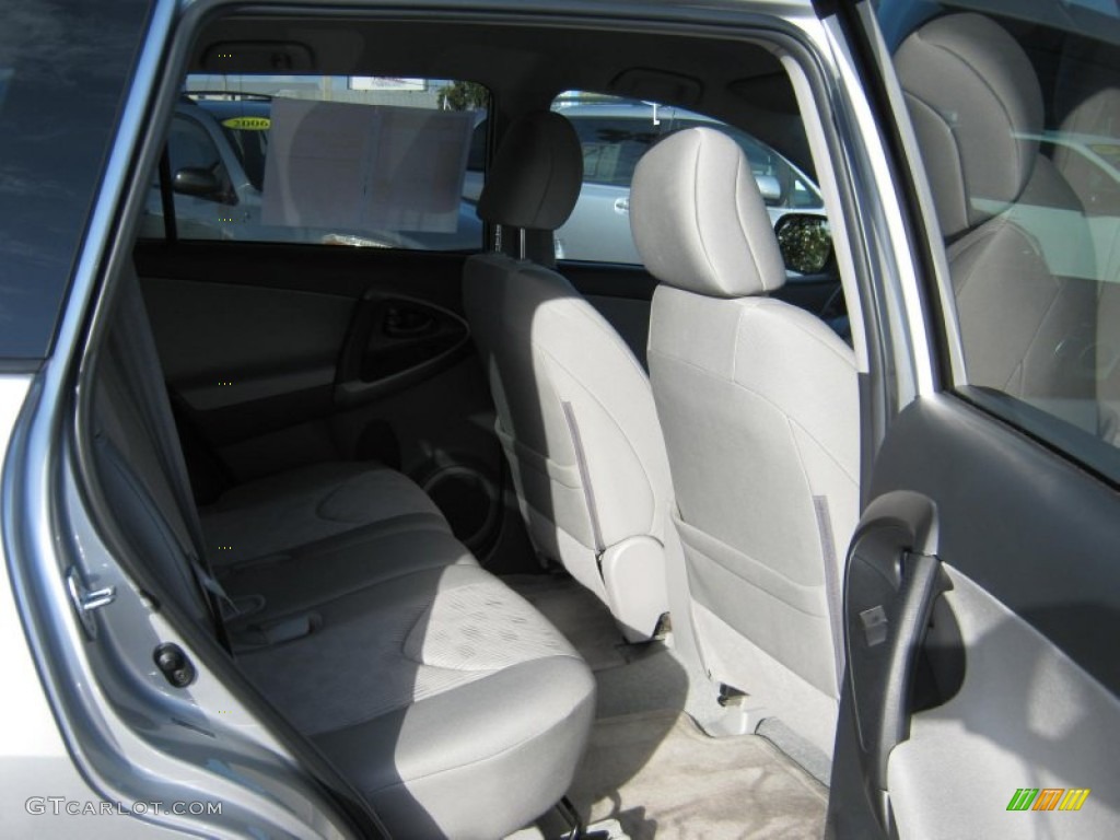 2011 RAV4 I4 - Classic Silver Metallic / Ash photo #12