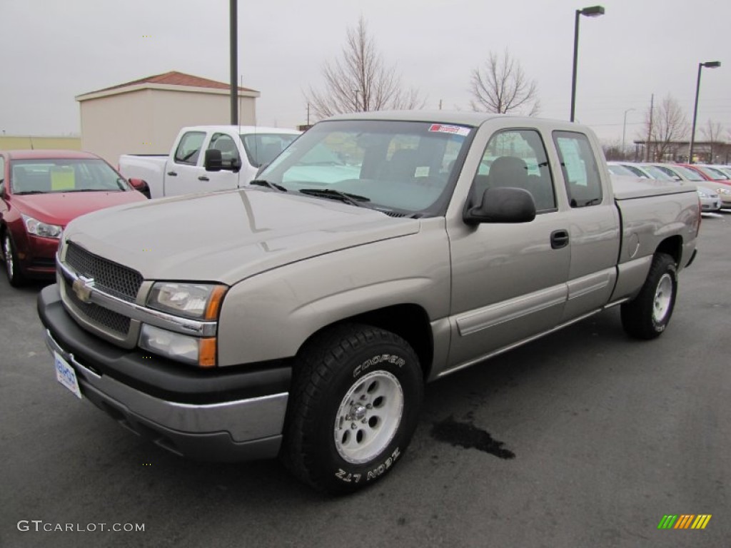 2003 Silverado 1500 LS Extended Cab 4x4 - Light Pewter Metallic / Medium Gray photo #3