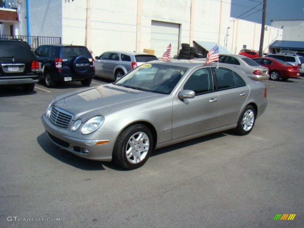 2006 E 350 Sedan - Pewter Metallic / Charcoal photo #1