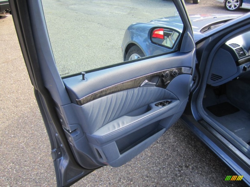 2004 E 500 4Matic Wagon - Platinum Blue Metallic / Ash photo #12