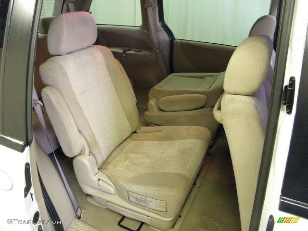 2006 MPV LX - Rally White / Beige photo #24