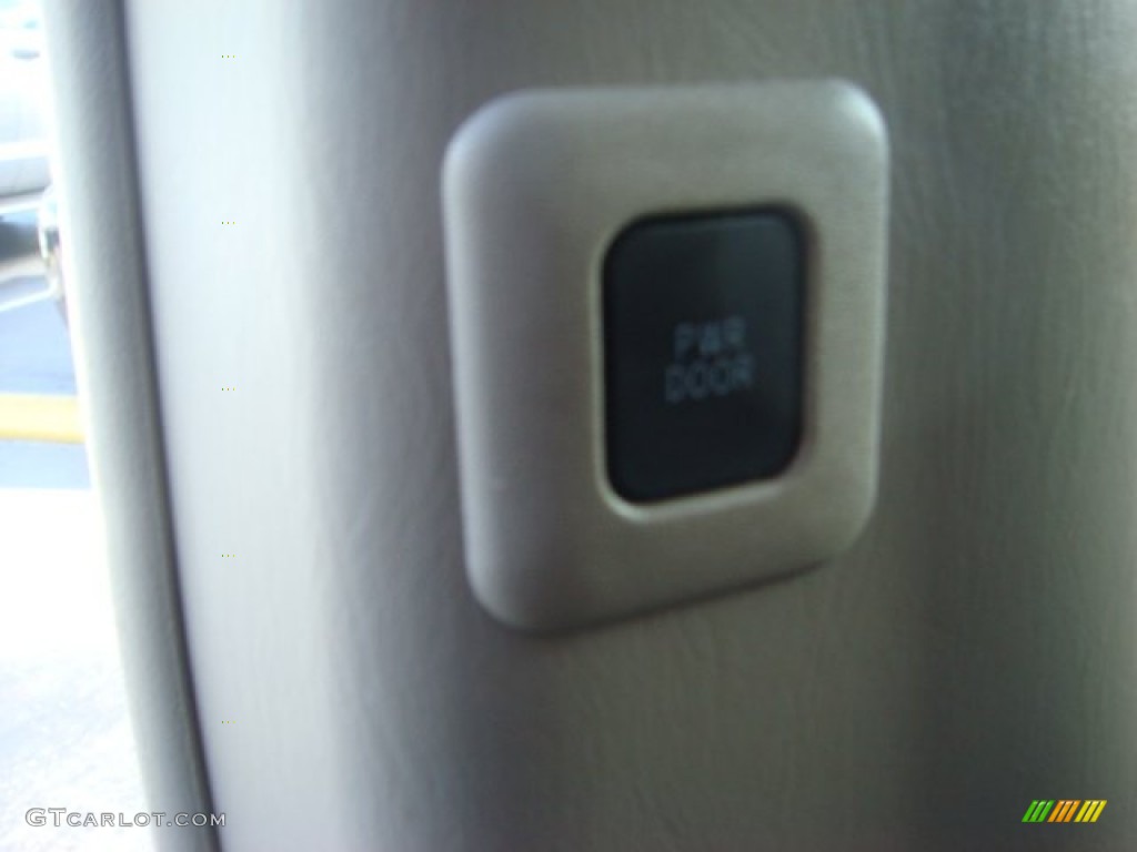 2009 Sienna XLE - Silver Pine Mica / Stone photo #14