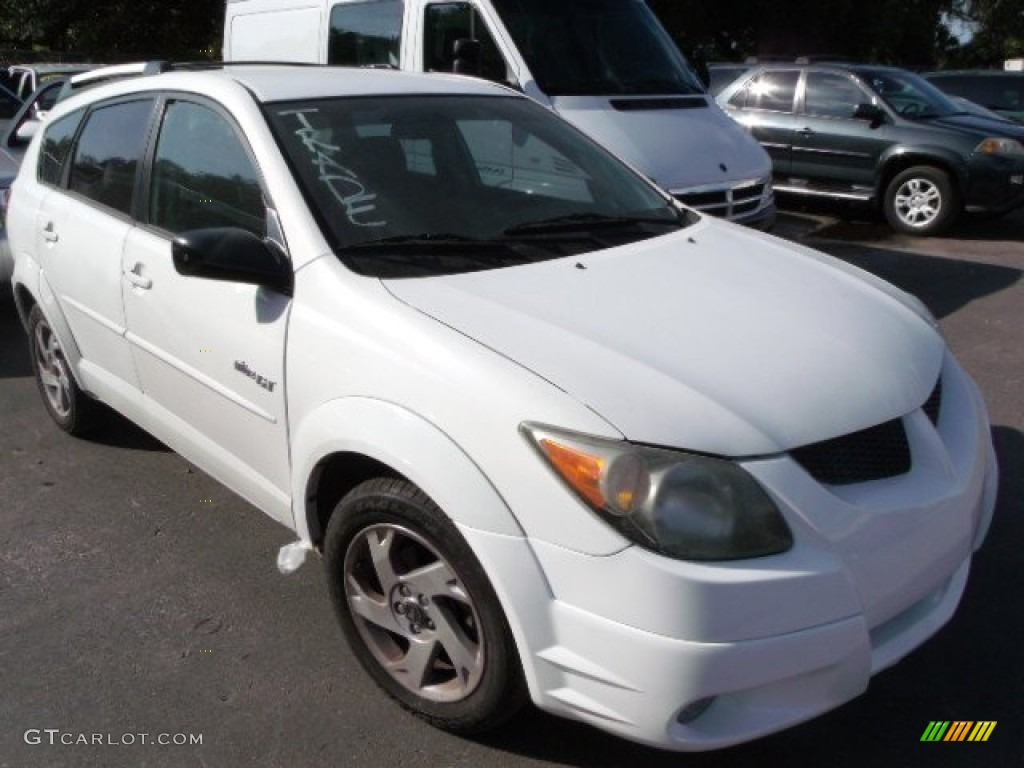 2003 Vibe GT - Frost White / Graphite photo #4