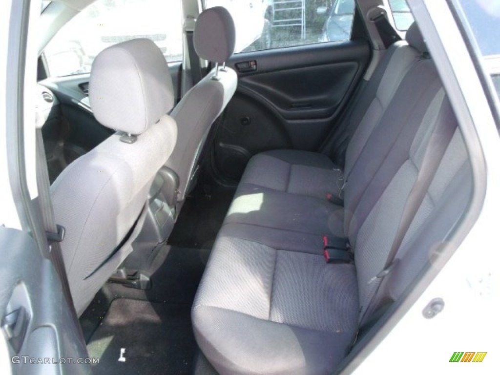2003 Vibe GT - Frost White / Graphite photo #11