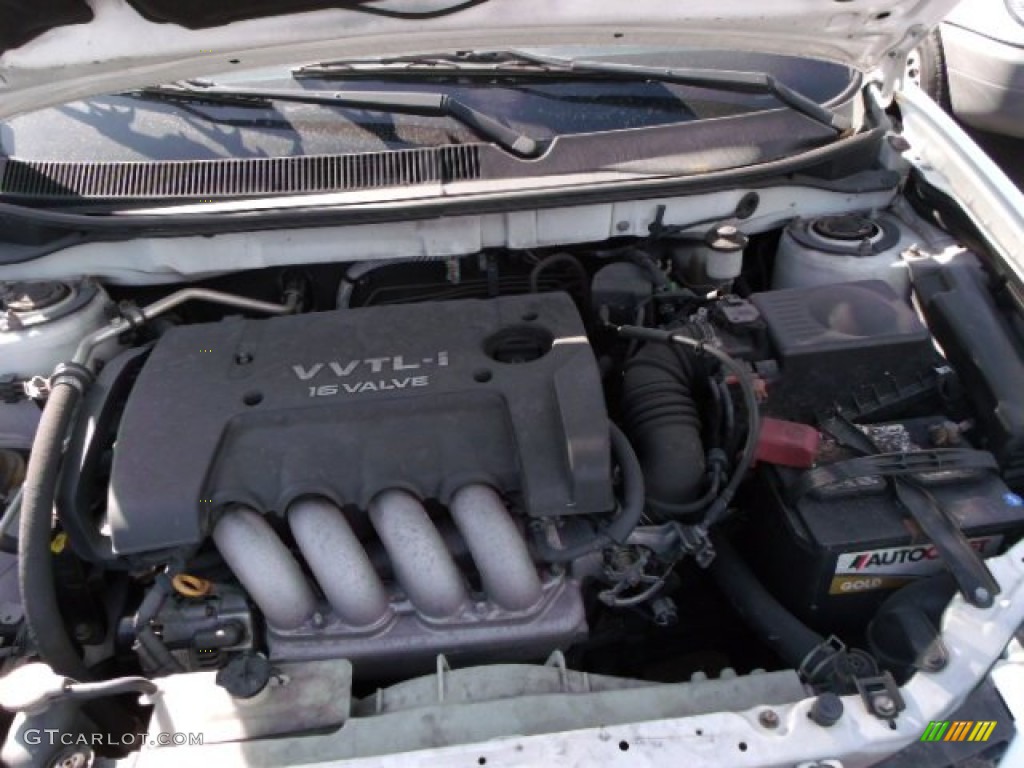 2003 Vibe GT - Frost White / Graphite photo #14