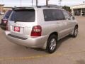 Millenium Silver Metallic - Highlander V6 4WD Photo No. 3