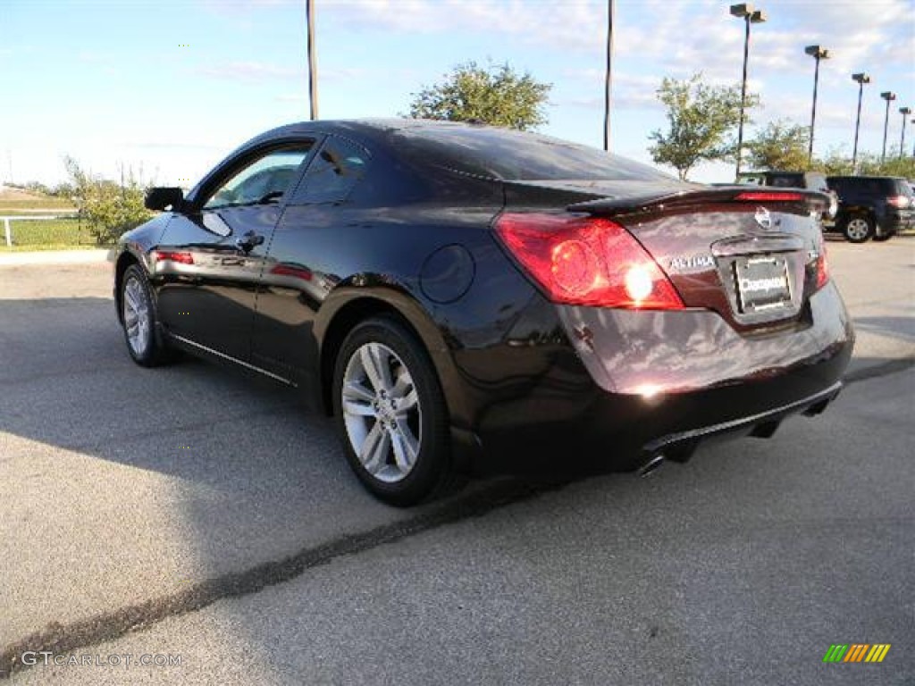 2011 Altima 2.5 S Coupe - Crimson Black / Charcoal photo #7