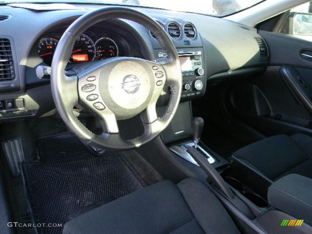 2011 Nissan Altima 2.5 S Coupe Charcoal Steering Wheel Photo #57921724