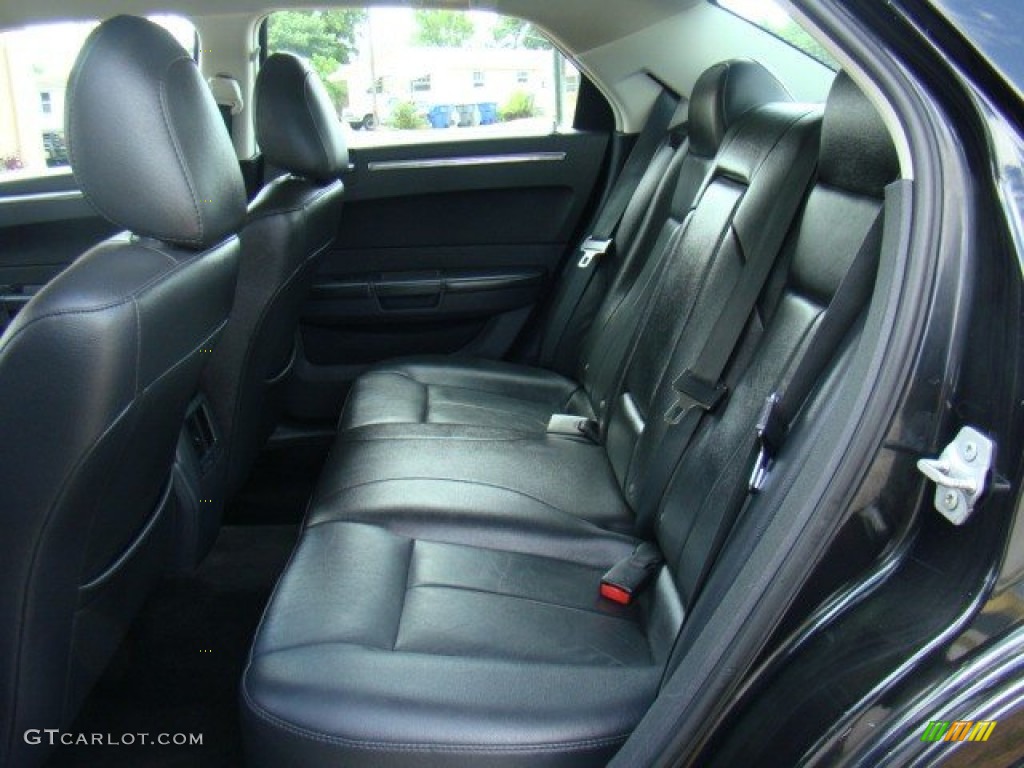 2008 300 Touring - Brilliant Black Crystal Pearl / Dark Slate Gray photo #12