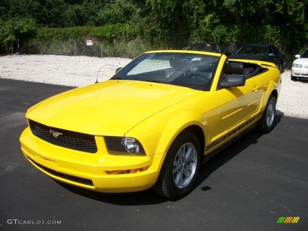 2006 Mustang V6 Premium Convertible - Screaming Yellow / Dark Charcoal photo #1
