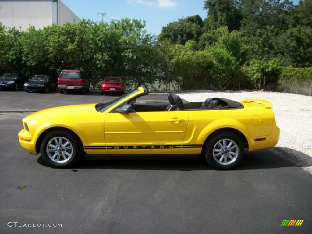 2006 Mustang V6 Premium Convertible - Screaming Yellow / Dark Charcoal photo #2