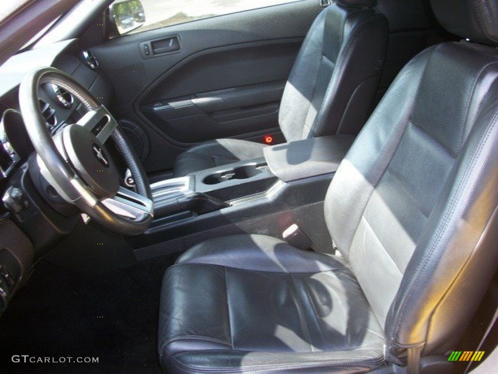 2006 Mustang V6 Premium Convertible - Screaming Yellow / Dark Charcoal photo #11