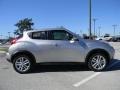 Chrome Silver - Juke SV Photo No. 4