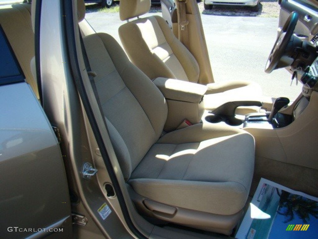 2006 Accord Value Package Sedan - Desert Mist Metallic / Gray photo #12
