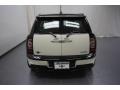 Pepper White - Cooper S Clubman Photo No. 7