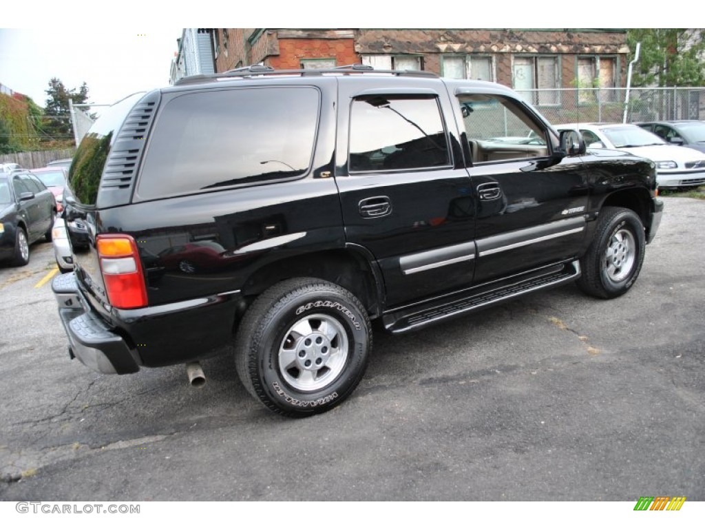 2003 Tahoe LT 4x4 - Black / Tan/Neutral photo #2