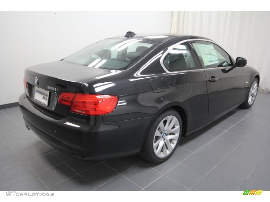 2012 3 Series 328i Coupe - Black Sapphire Metallic / Black photo #6