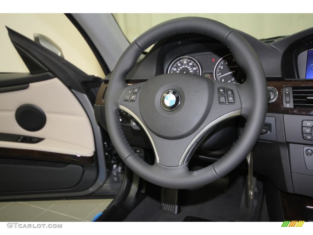 2012 BMW 3 Series 328i Coupe Oyster/Black Steering Wheel Photo #57939511