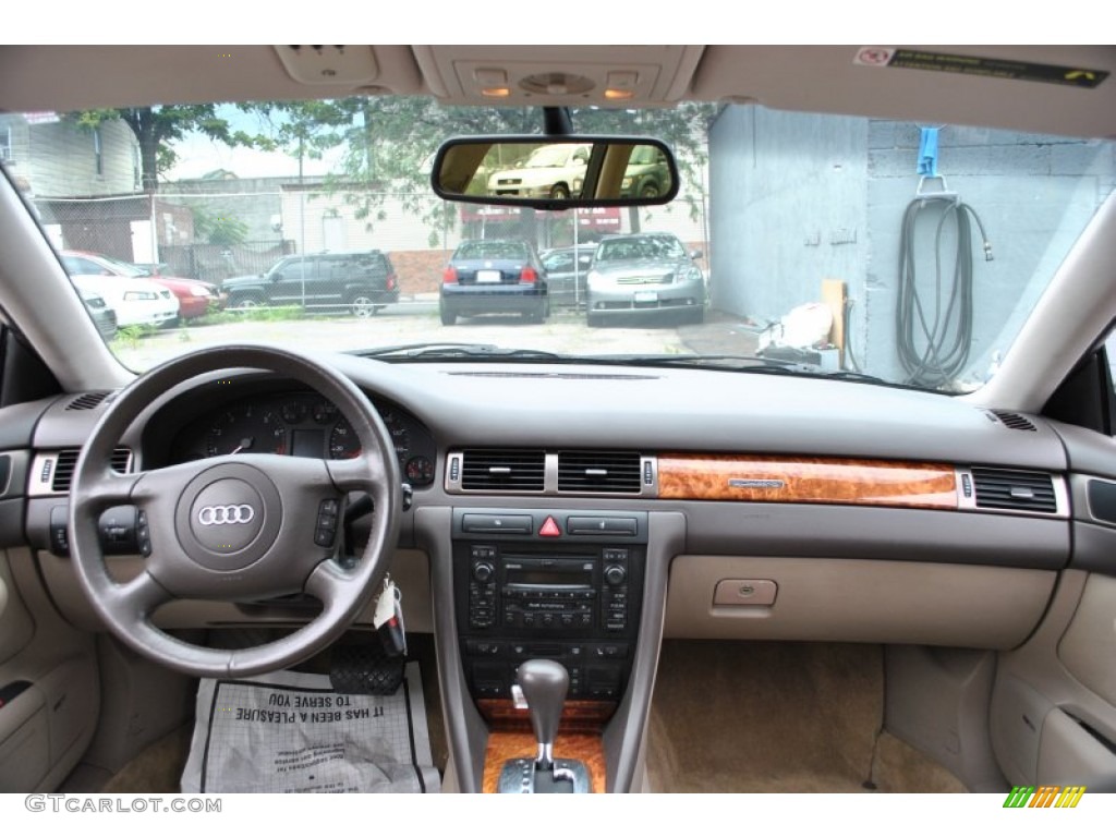 2000 Audi A6 2.8 quattro Avant Dashboard Photos